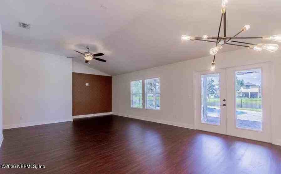 128 Terracina Dr - Photo 5 of 31