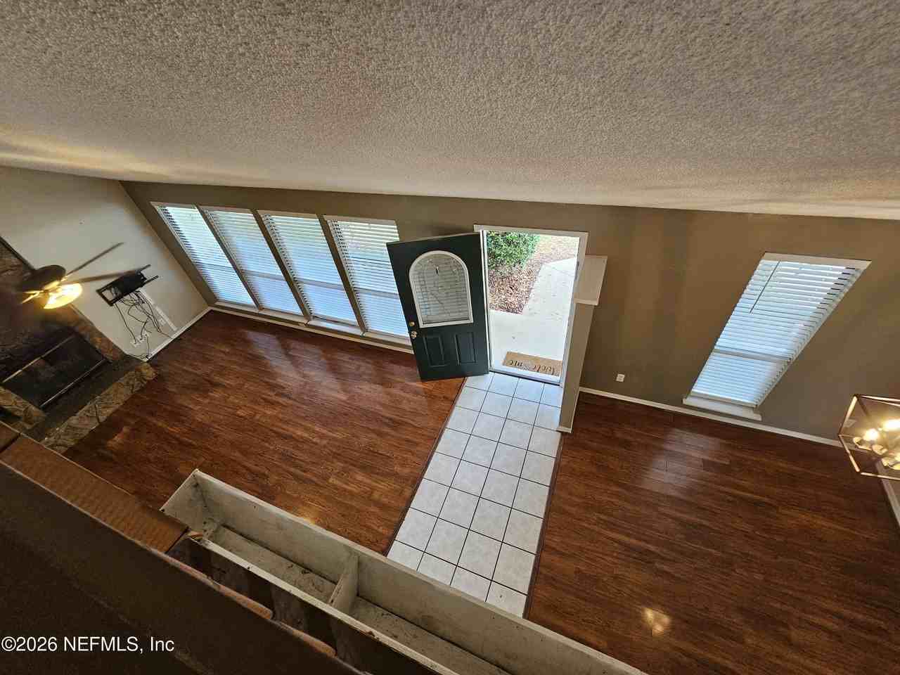 8176 Kilwinning Ln - Photo 5 of 26