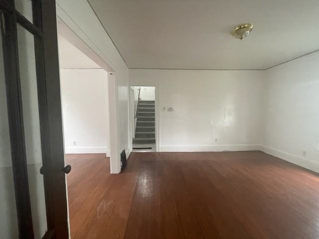 1141 College St #1 - Photo 3 of 30