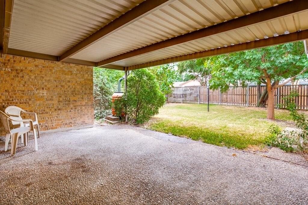 1308 Grinnell Dr - Photo 5 of 29