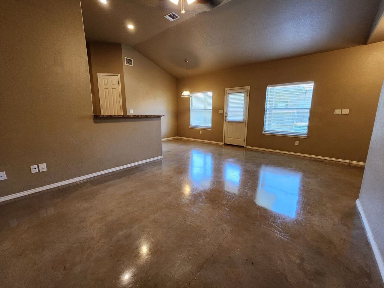 224B Anne Louise Dr - Photo 6 of 21
