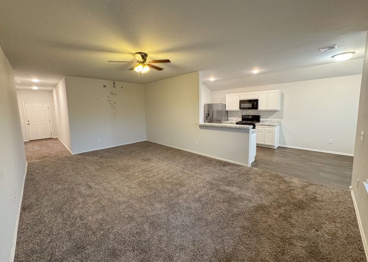 1109 S Appaloosa Ln - Photo 7 of 24