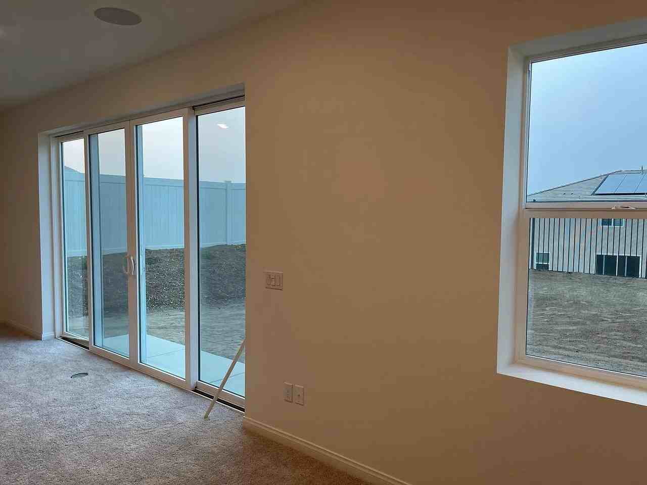 8277 Country Mile Ln - Photo 4 of 26