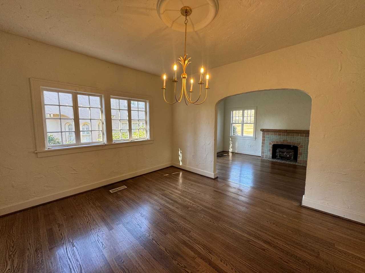 107 Mountary Cir - Photo 5 of 16