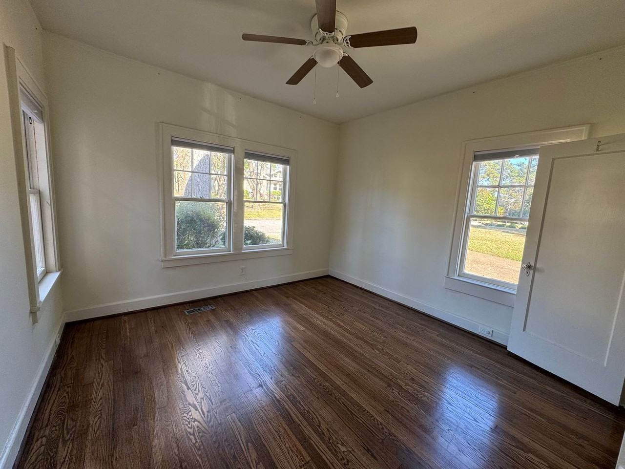 107 Mountary Cir - Photo 6 of 16