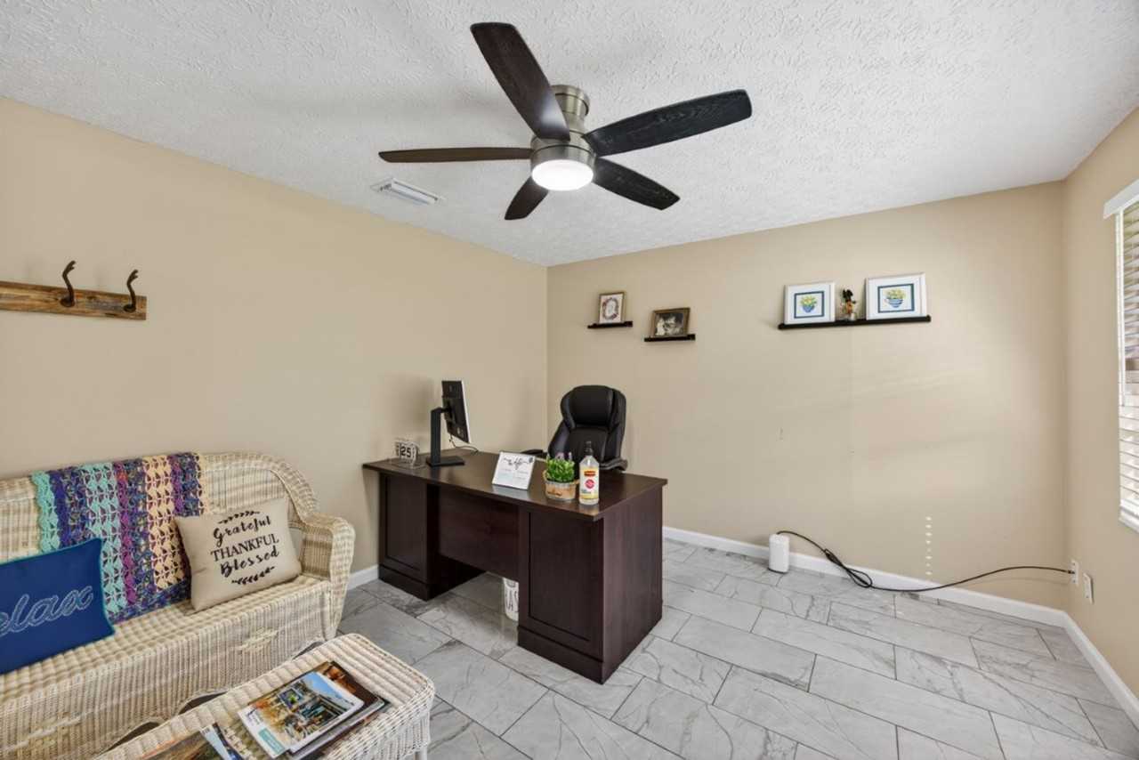 3627 County Road 218 - Photo 5 of 37