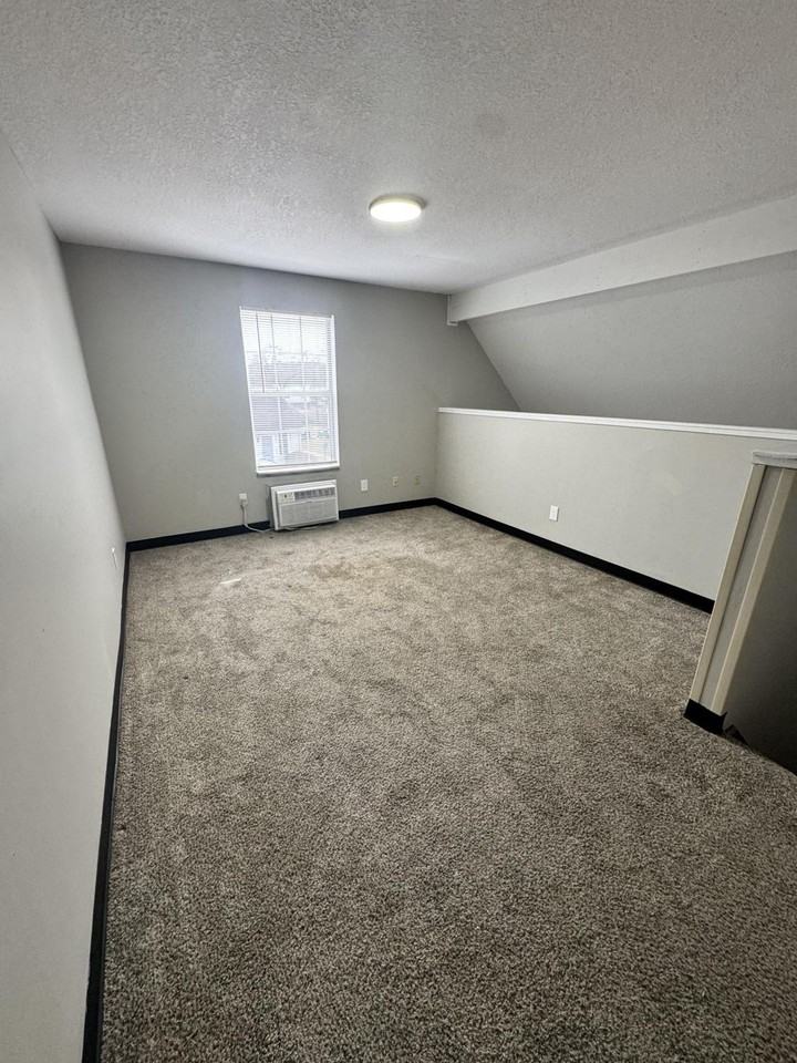 Brookside Court Townhomes - Photo 5 of 26