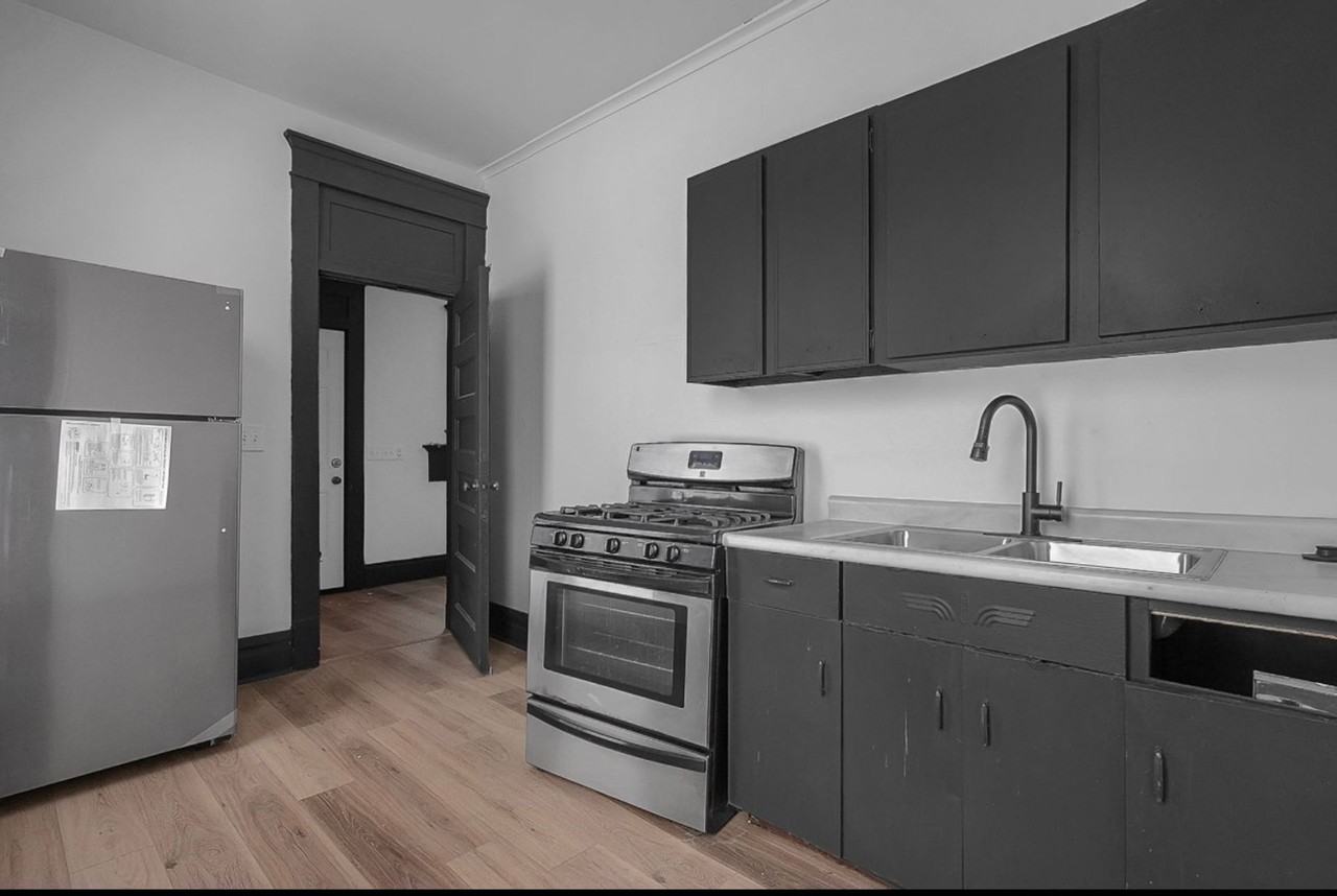 51 E North St - Photo 5 of 10