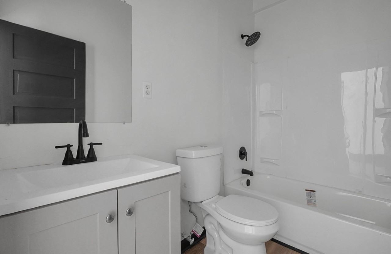 Welcome to 51 E North St. - Photo 5 of 11