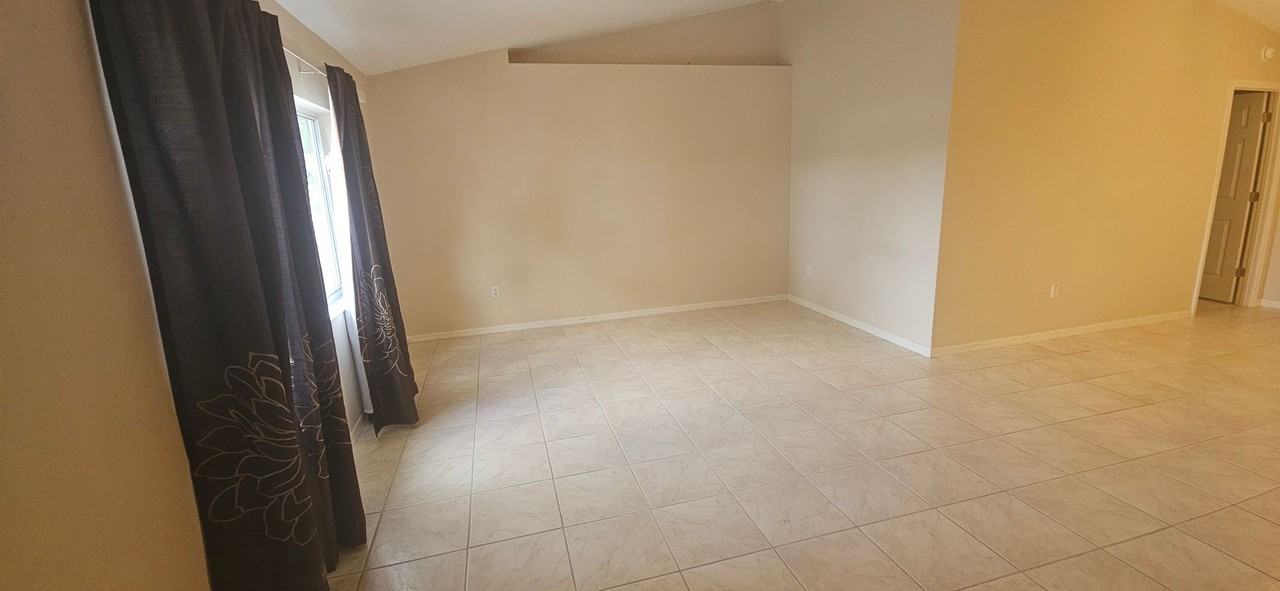 13761 Sw 115th Cir - Photo 2 of 35