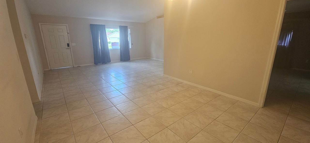 13761 Sw 115th Cir - Photo 5 of 35