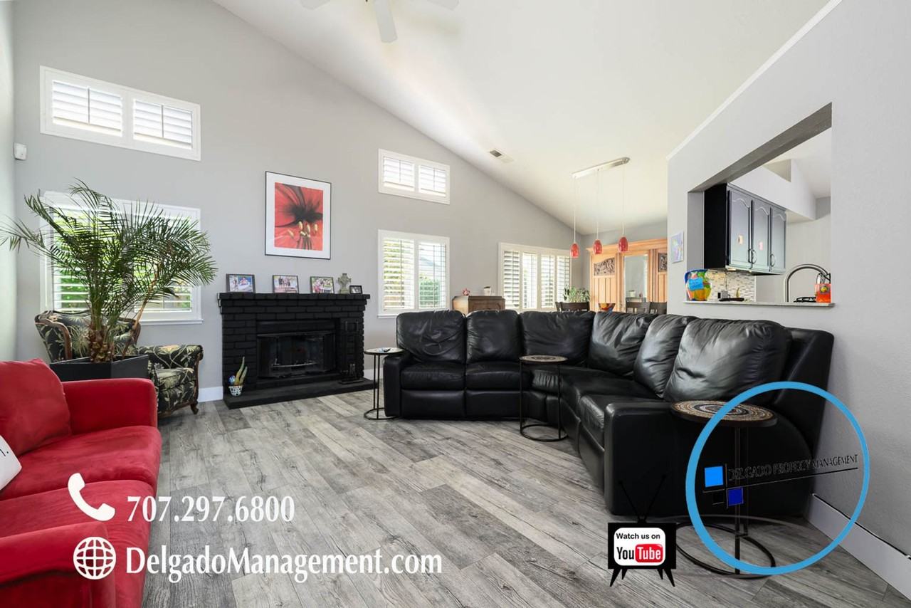 746 Tulip Ct - Photo 7 of 45