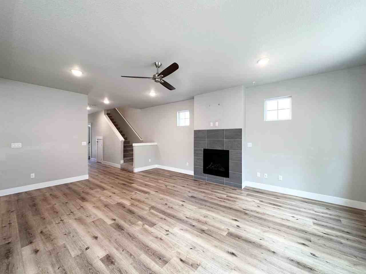 11732 Se Golden Eagle Ln - Photo 3 of 37