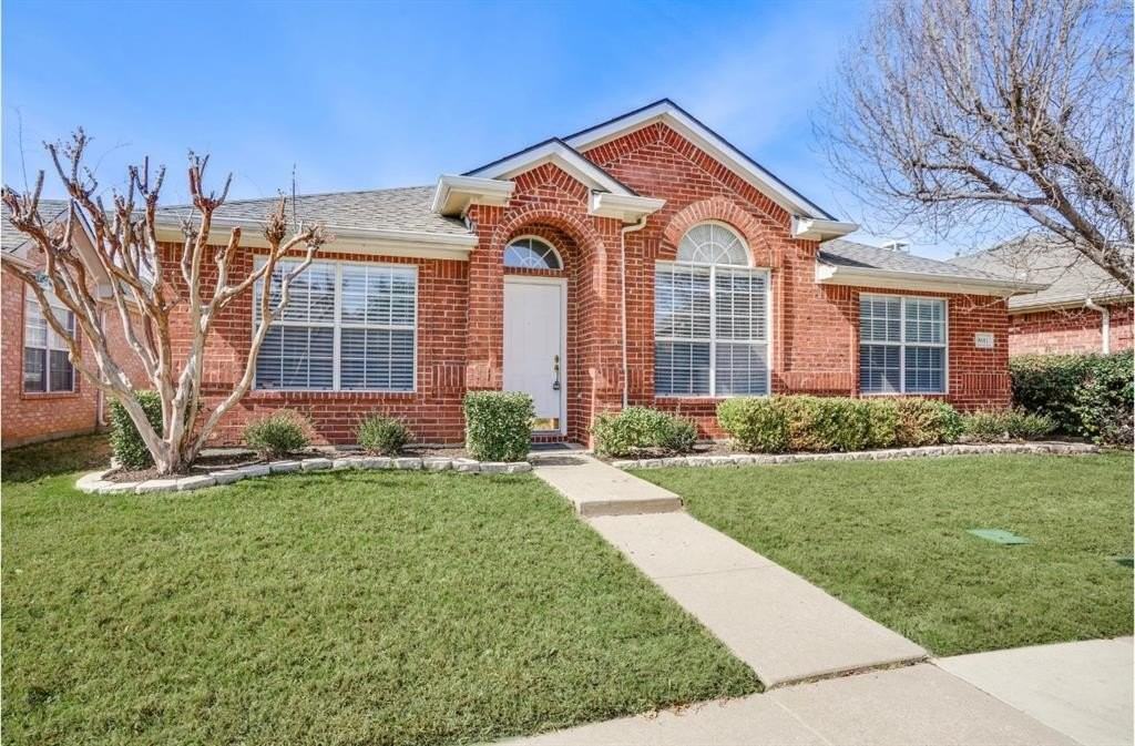 8611 Ironwood Dr - Photo 2 of 26