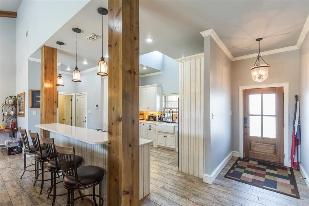 609 Marlin Dr - Photo 2 of 21