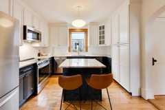 926 N Ridgeway Ave - Photo 1 of 1