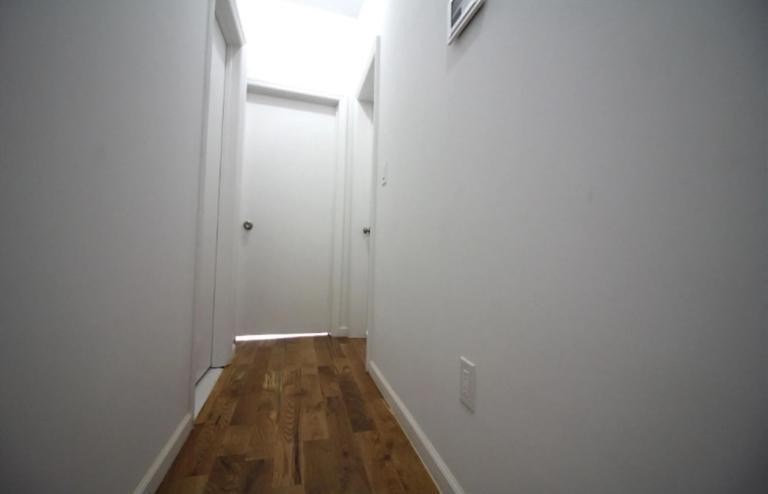 291 Bonner Pl - Photo 2 of 6