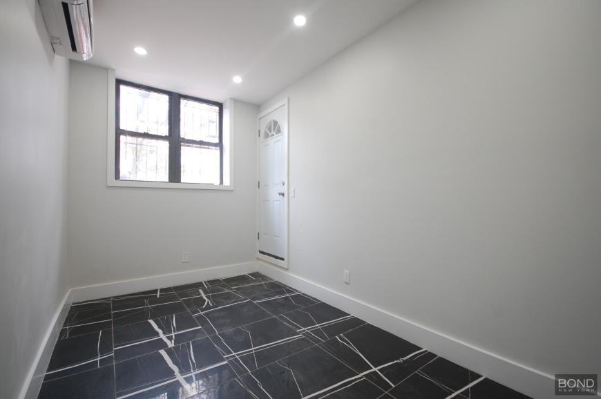 49 E 56th St - Photo 6 of 9