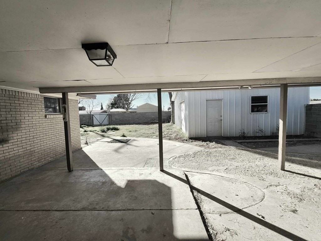 2905 Byron Ave - Photo 7 of 27
