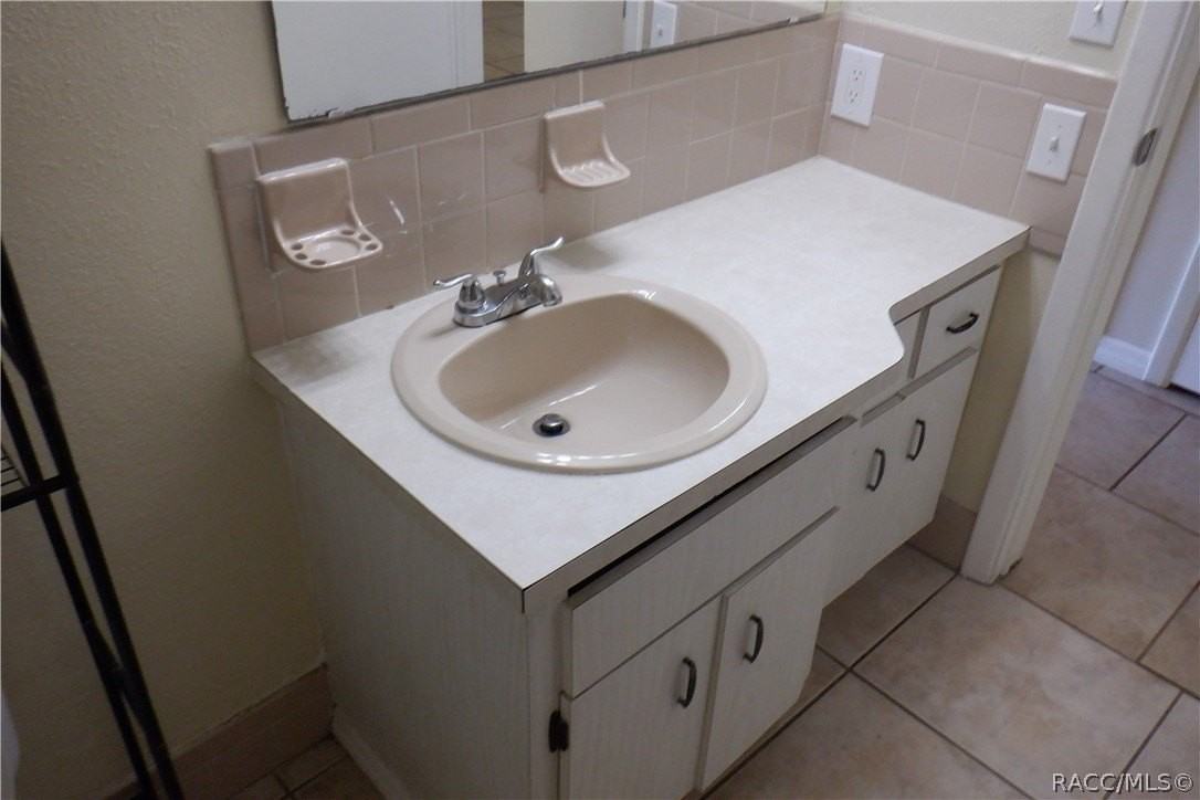 7234 Cherry Laurel Dr - Photo 7 of 44
