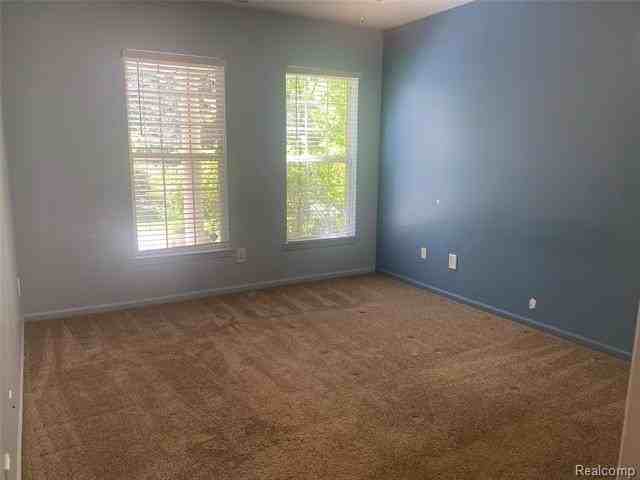34558 Northrup Dr - Photo 6 of 13
