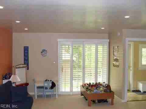 106 Lakeview Dr - Photo 5 of 13