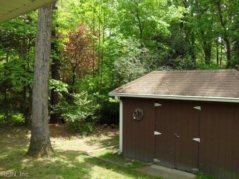 106 Lakeview Dr - Photo 7 of 13
