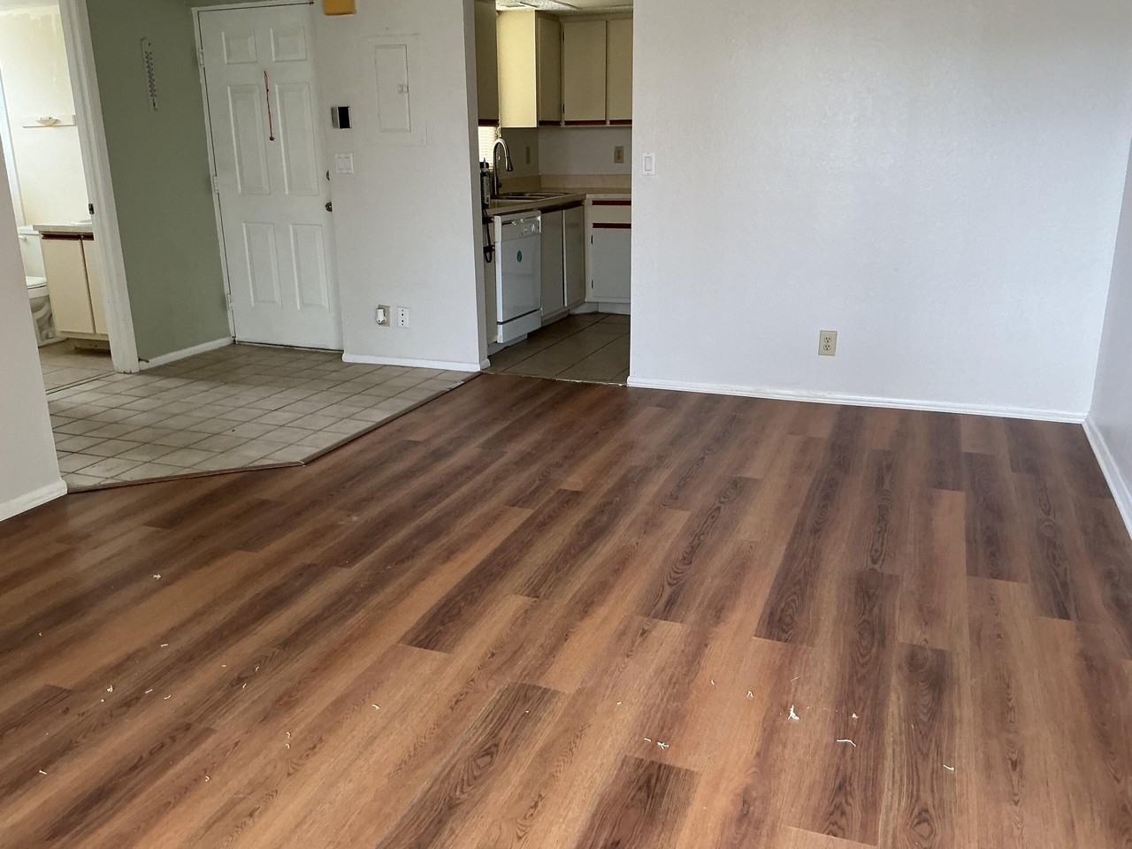 1550 Se Royal Green Cir - Photo 3 of 14