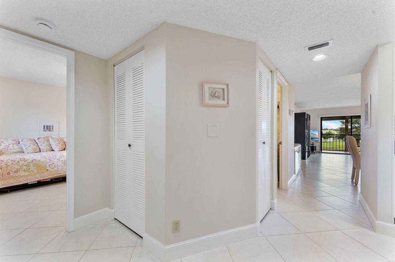7260 Kinghurst Dr #205 - Photo 4 of 31