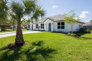 195 S 4th St - Photo 1 of 1