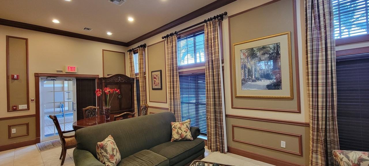 400 Scotia Dr #203 - Photo 6 of 50