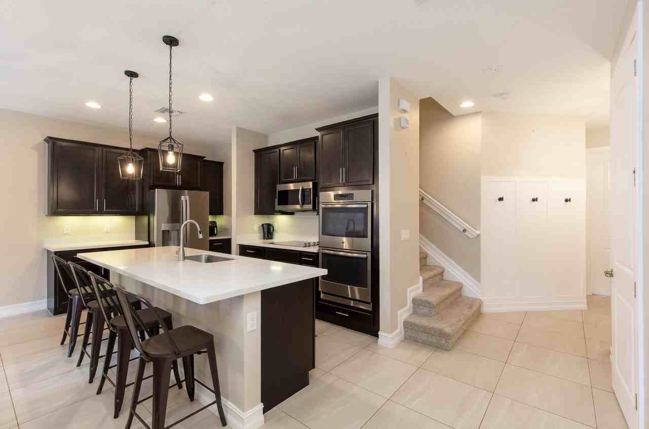63 Dogwood Ct - Photo 5 of 34