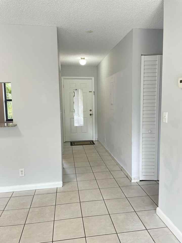 16344 Country Lake Cir - Photo 7 of 49