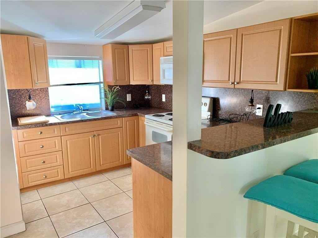 623 Sw 5th Ave - Photo 2 of 7
