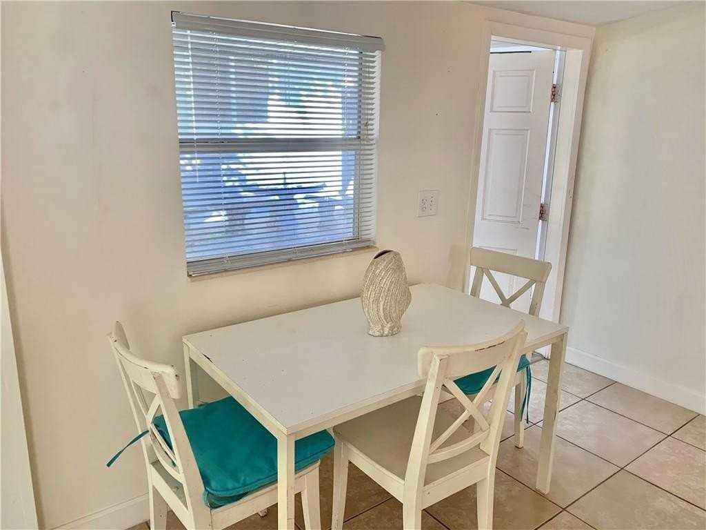 623 Sw 5th Ave - Photo 5 of 7