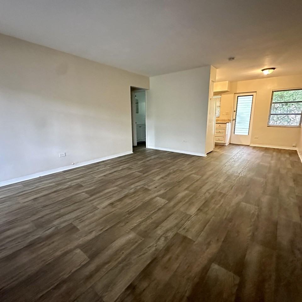 417 Se 12th Ct #6 - Photo 3 of 10