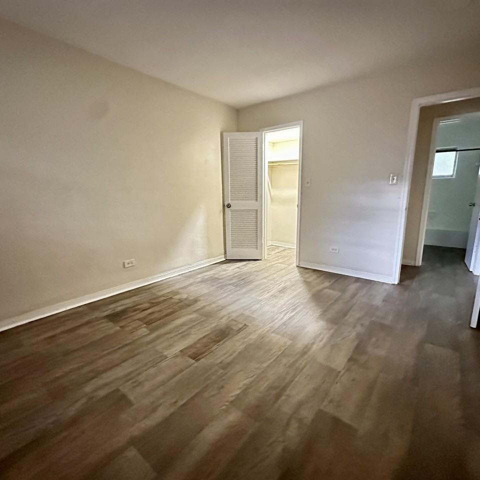 417 Se 12th Ct #6 - Photo 7 of 10
