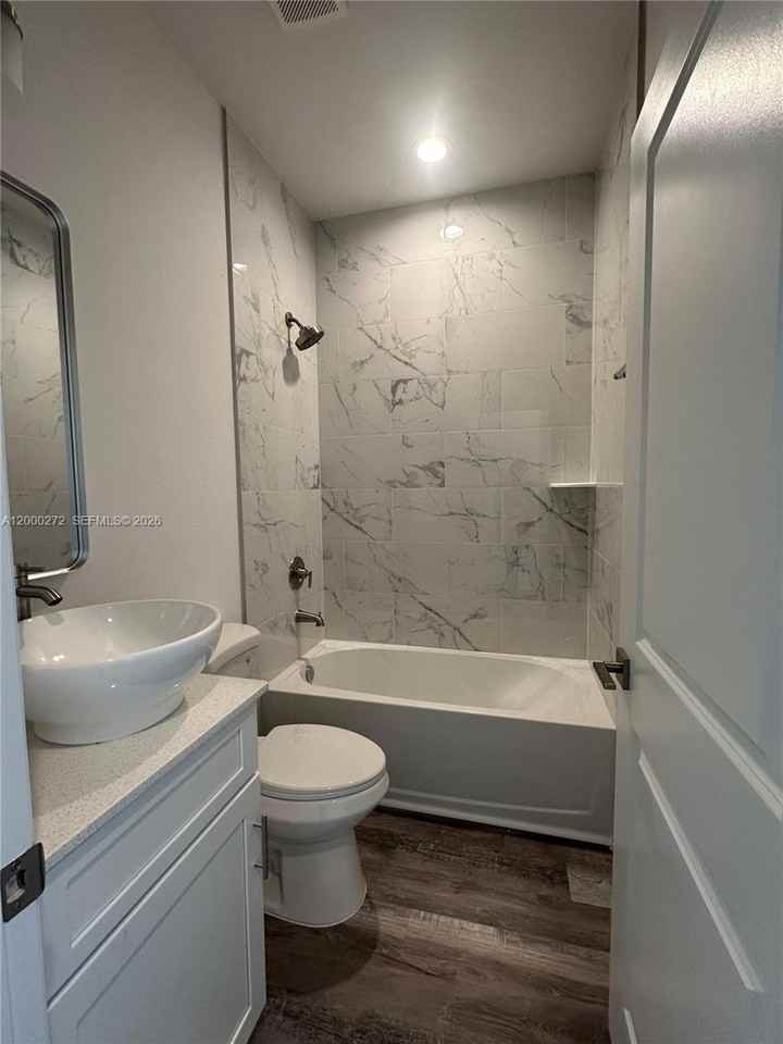 10045 Amicola St - Photo 5 of 8