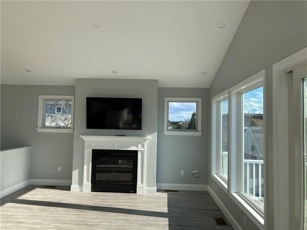 47 Tuckerman Ave - Photo 4 of 24