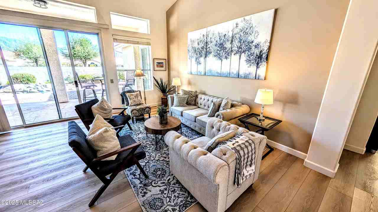38325 S Mountain Site Dr