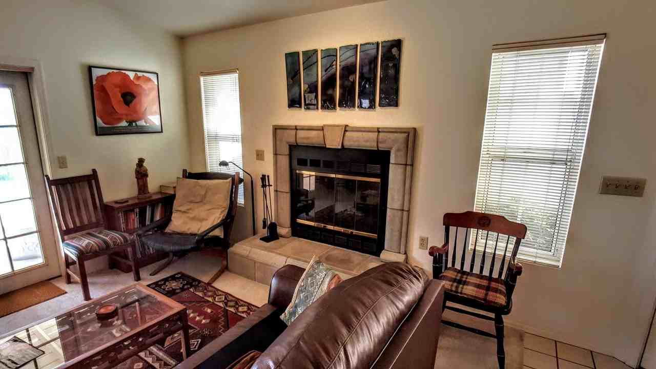 11543 N Eagle Peak Dr - Photo 2 of 33