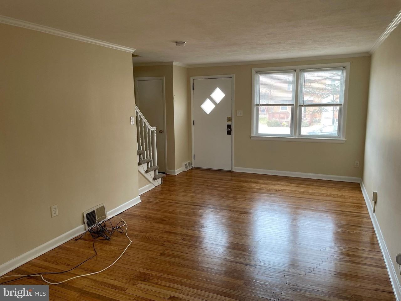 192 Madison Dr - Photo 2 of 20