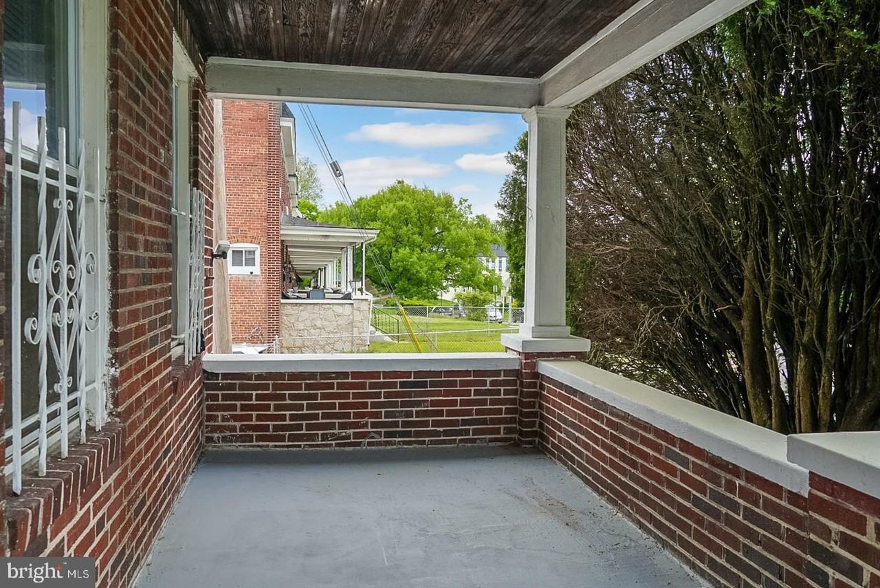 3200 Normount Ave - Photo 7 of 49