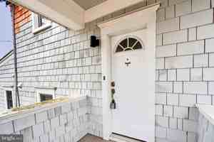 featured image of 1727 Magnolia Ave
