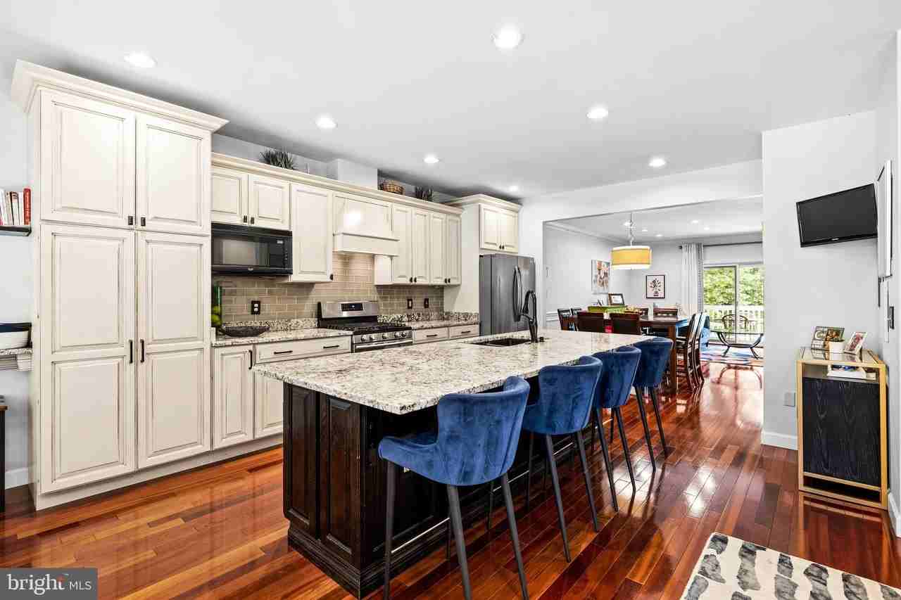 31 Iron Mill Garth - Photo 6 of 44