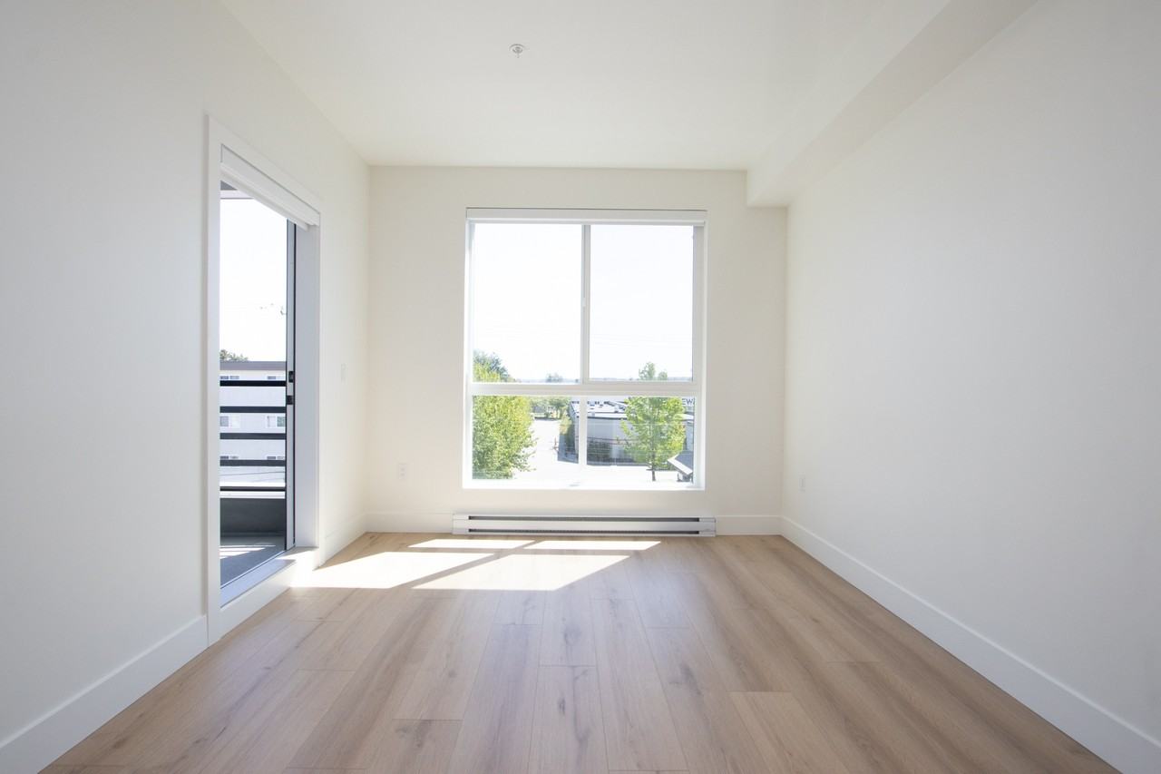 20769 Fraser Highway #336 - Photo 2 of 23