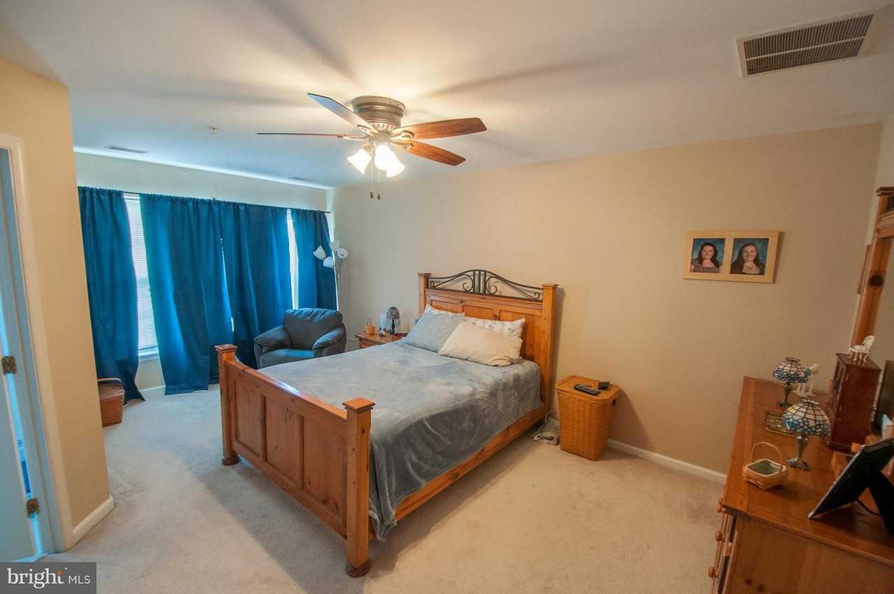 5813 Whiterose Way - Photo 7 of 15