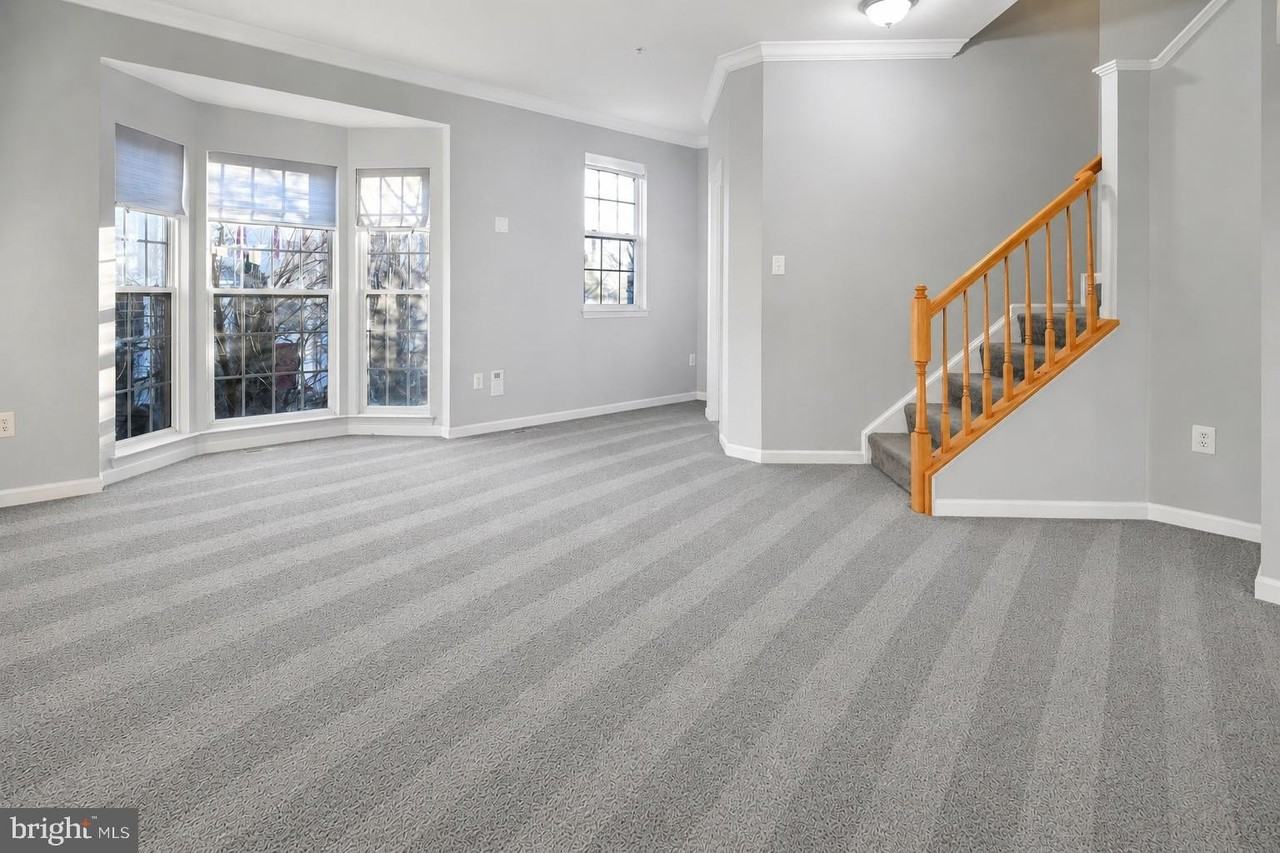 3730 Singleton Ter - Photo 3 of 18