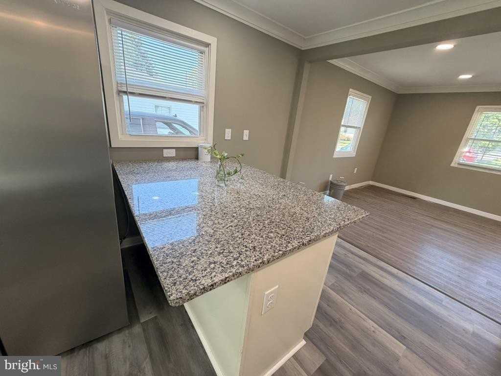 8 S Reed St - Photo 5 of 23