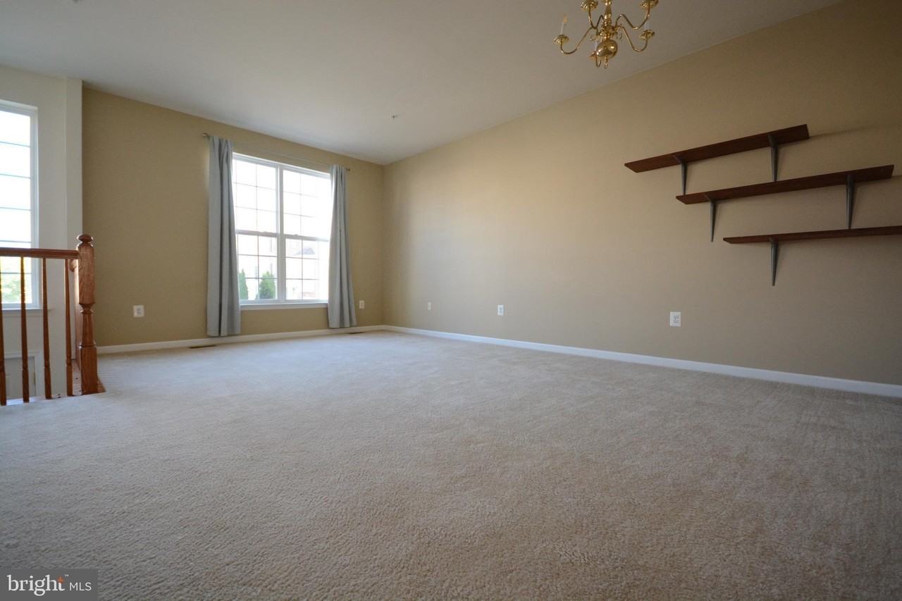 421 Green Fern Cir - Photo 2 of 23